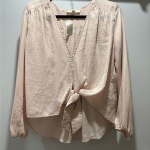 Chic Blush Tie-Front Blouse